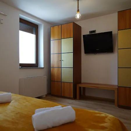 Hom At Vintgar Apartment Zgornje Gorje