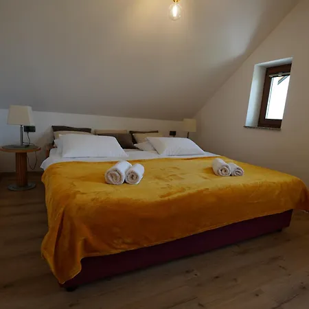 Hom At Vintgar Apartment Zgornje Gorje